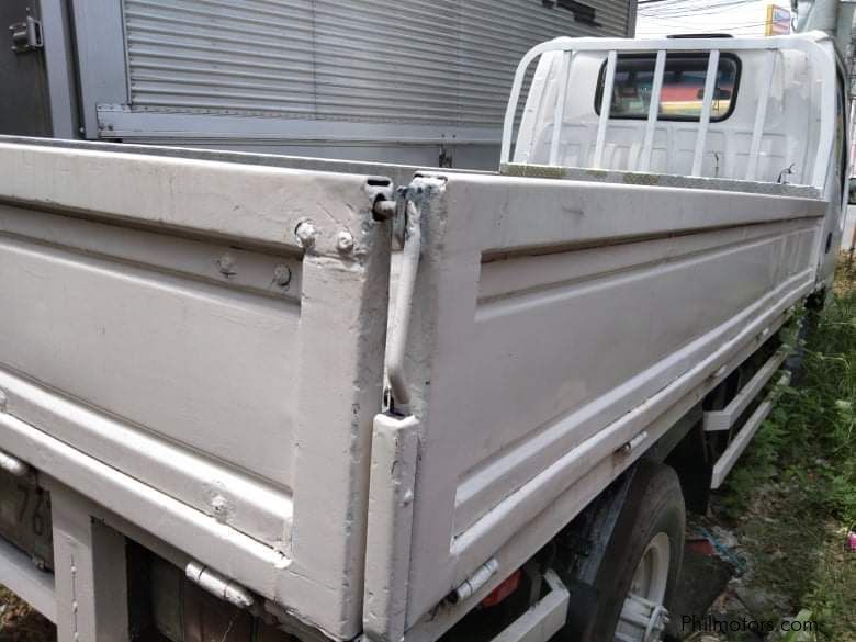 Isuzu DROPSIDE 10 ft in Philippines