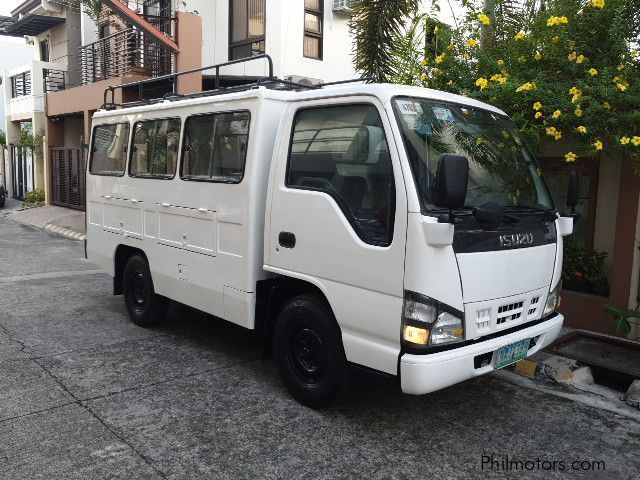 Isuzu Elf in Philippines