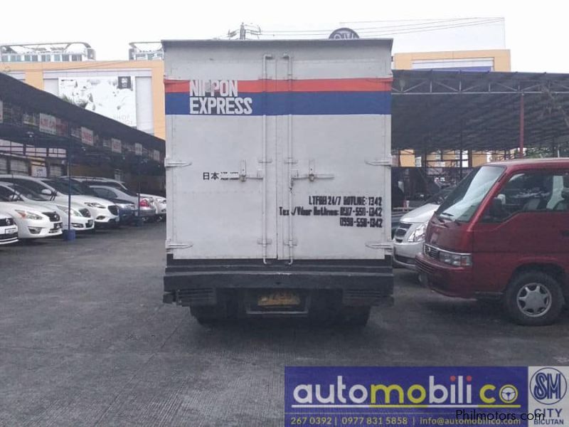 Isuzu Elf Aluminum Van in Philippines