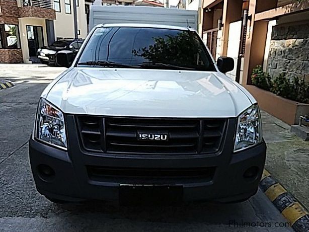 Isuzu Ipv in Philippines