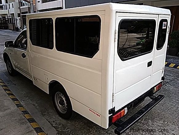 Isuzu Ipv in Philippines