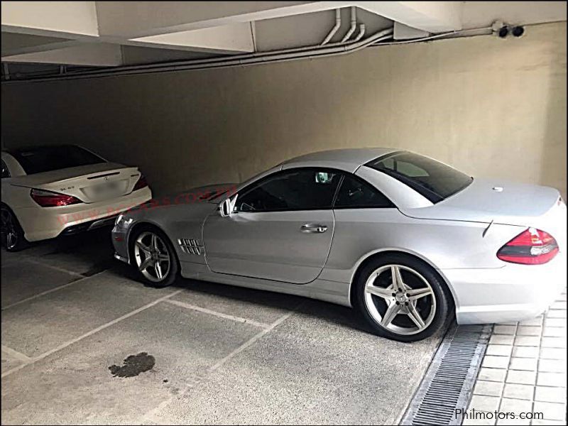 Mercedes-Benz SL550 in Philippines