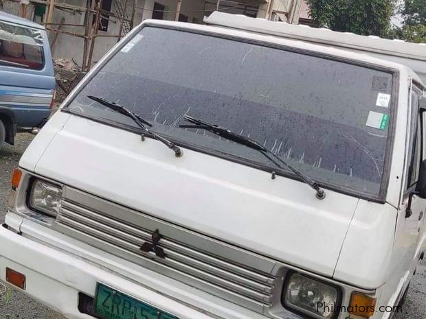 Mitsubishi l300 in Philippines