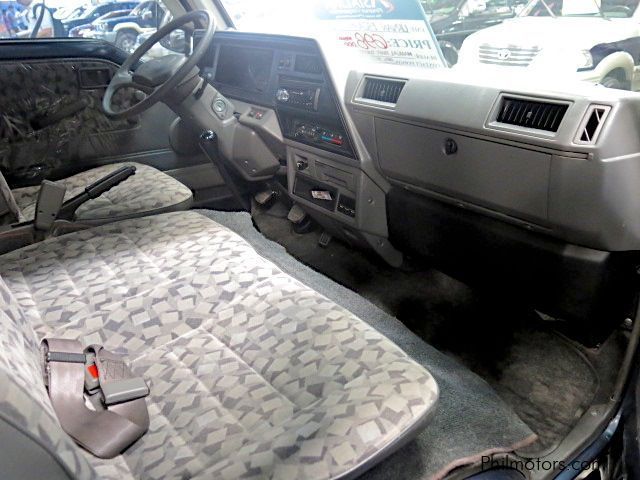 Used Nissan Urvan Escapade | 2009 Urvan Escapade for sale ...