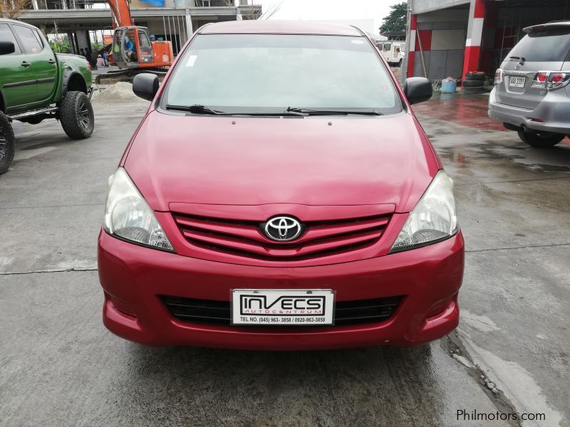 Toyota Innova E in Philippines