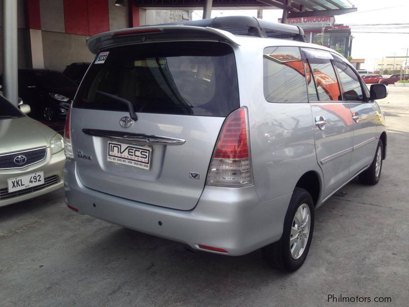 Toyota Innova V in Philippines