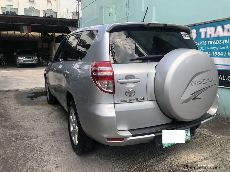 Toyota Rav4 in Philippines