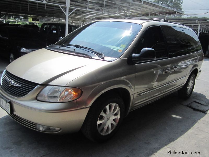 Chrysler Town and country in Philippines