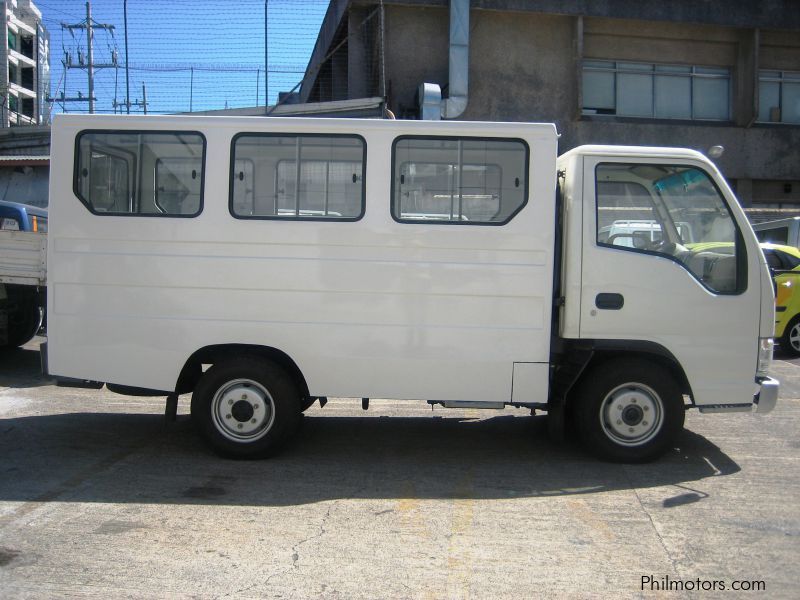 FAW Loadrunner with Panoramic Body in Philippines
