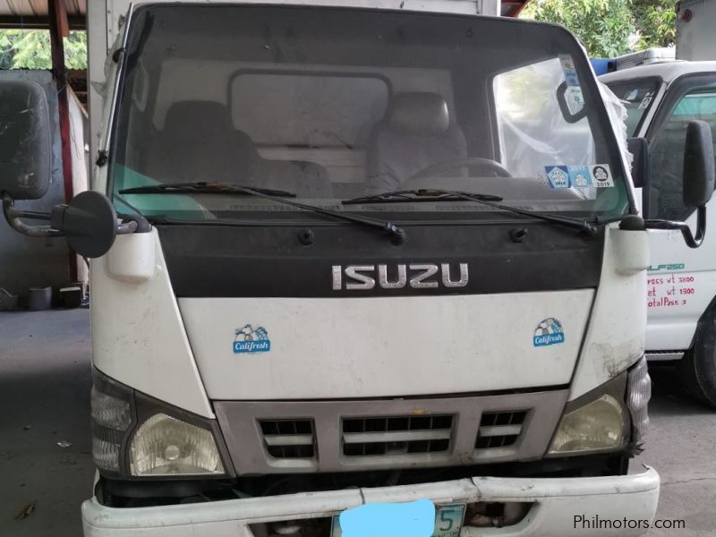 Isuzu  Elf in Philippines