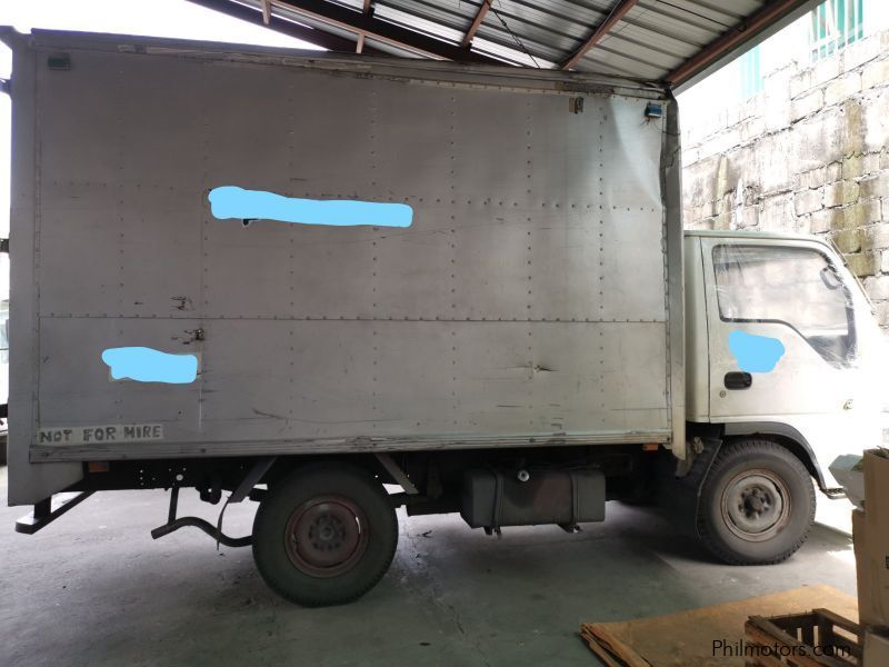 Isuzu  Elf in Philippines