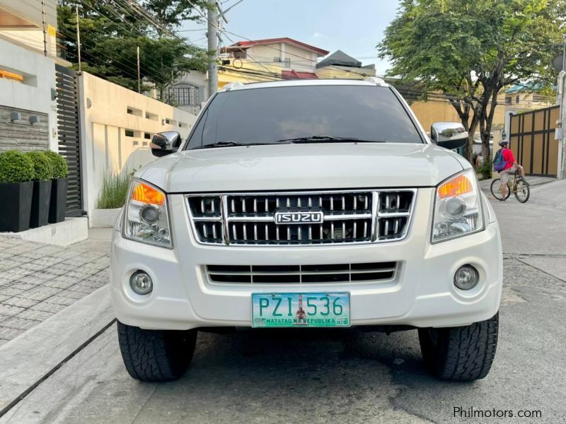 Isuzu Alterra 3.0 A/T Diesel in Philippines