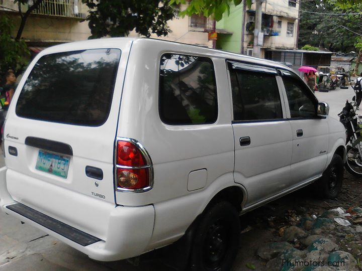 Isuzu Crosswind XL in Philippines