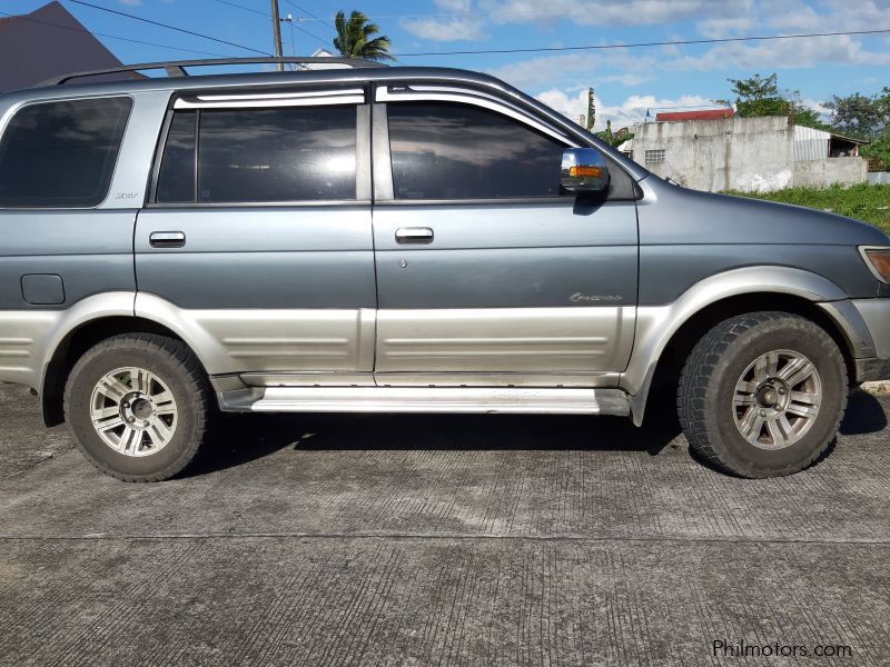 Isuzu Crosswind XUV in Philippines