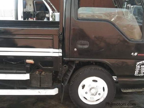 Isuzu Dropside in Philippines