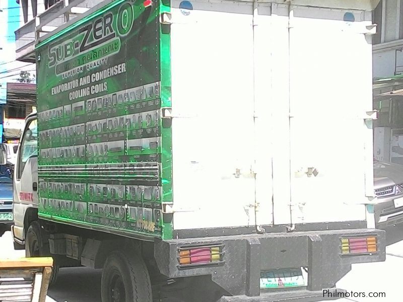 Isuzu Elf Aluminum Van Sobida in Philippines