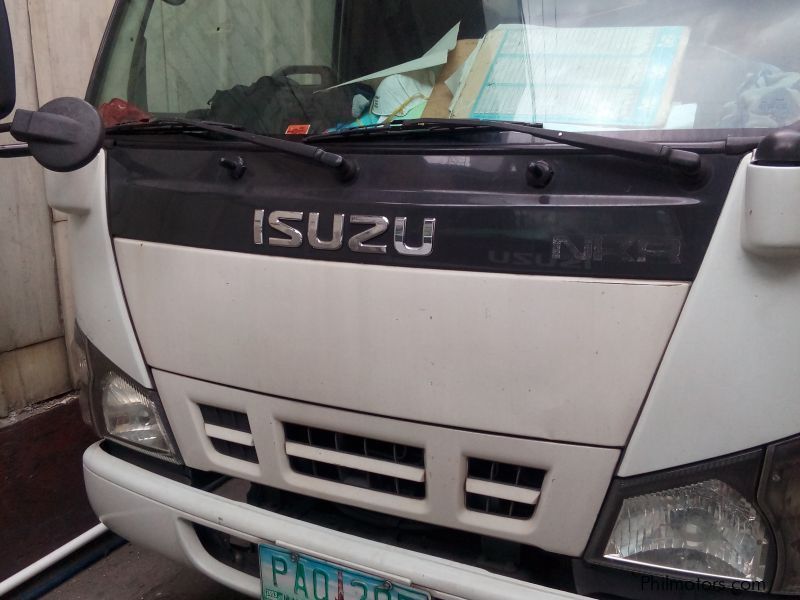 Isuzu NKR in Philippines