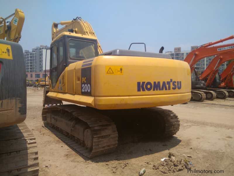 KOMATSU PC200-7 in Philippines