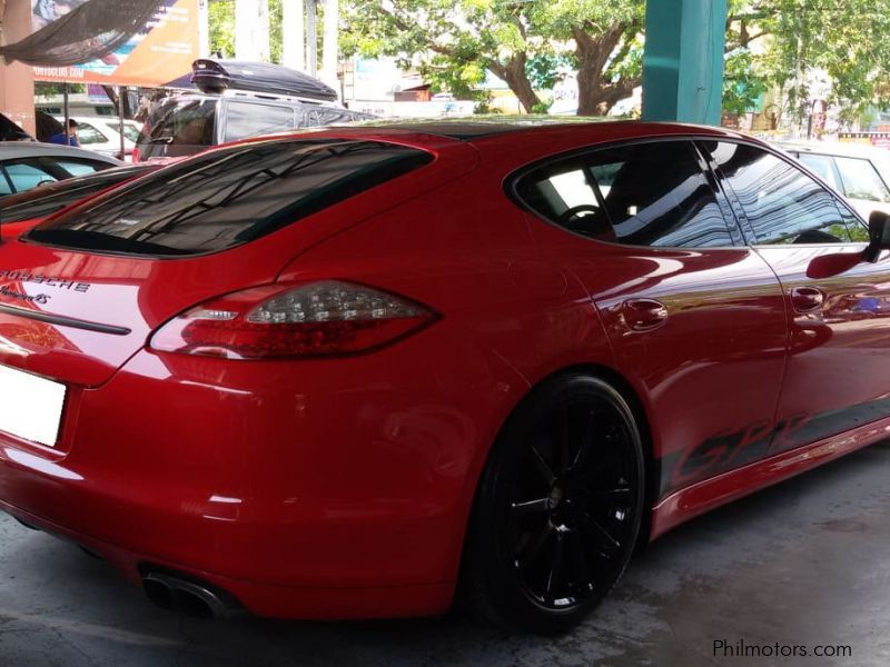 Porsche Panamera 4S V8 AWD in Philippines