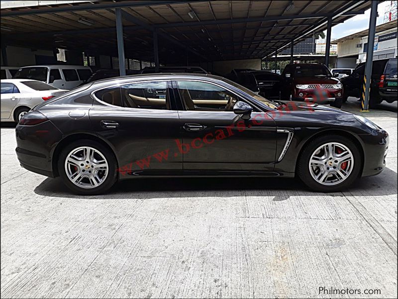 Porsche panamera turbo in Philippines