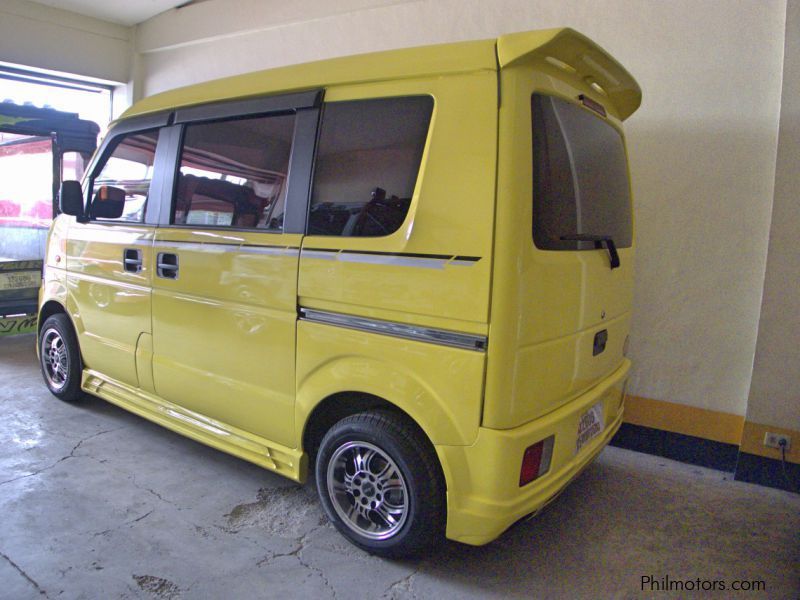 Suzuki Multicab Van in Philippines