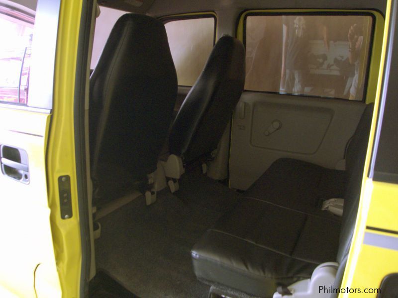 Suzuki Multicab Van in Philippines