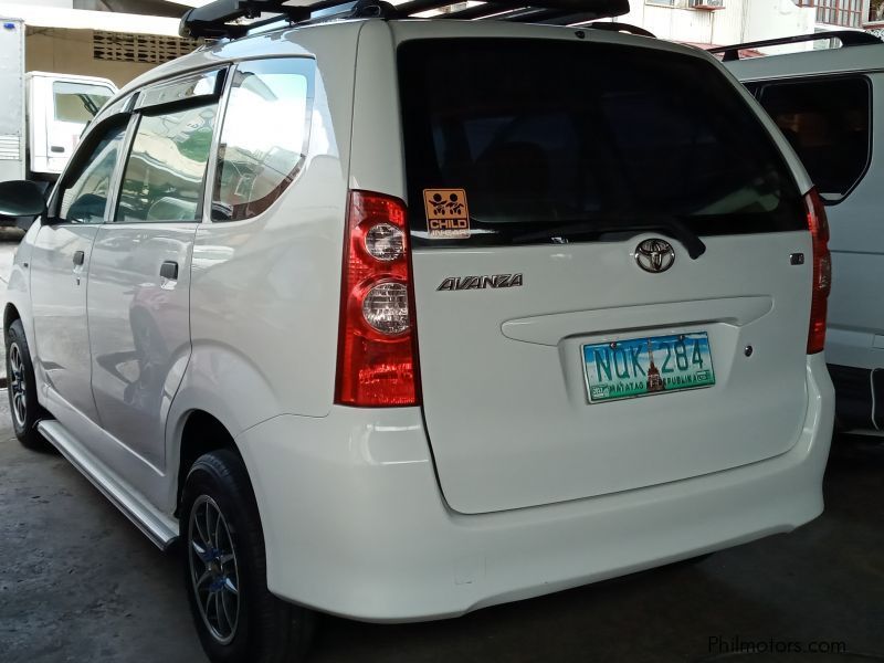 Toyota Avanza J 3rd seat in Philippines