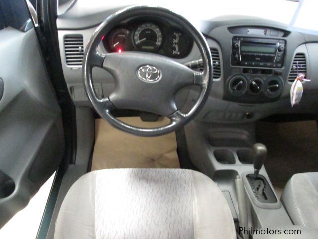 Toyota INnova E in Philippines