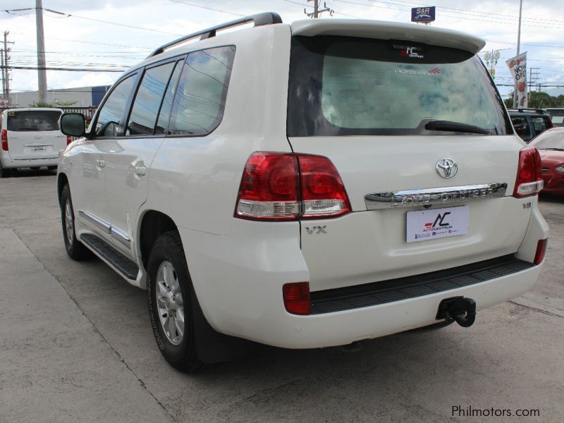 Toyota Land Cruiser 200 in Philippines