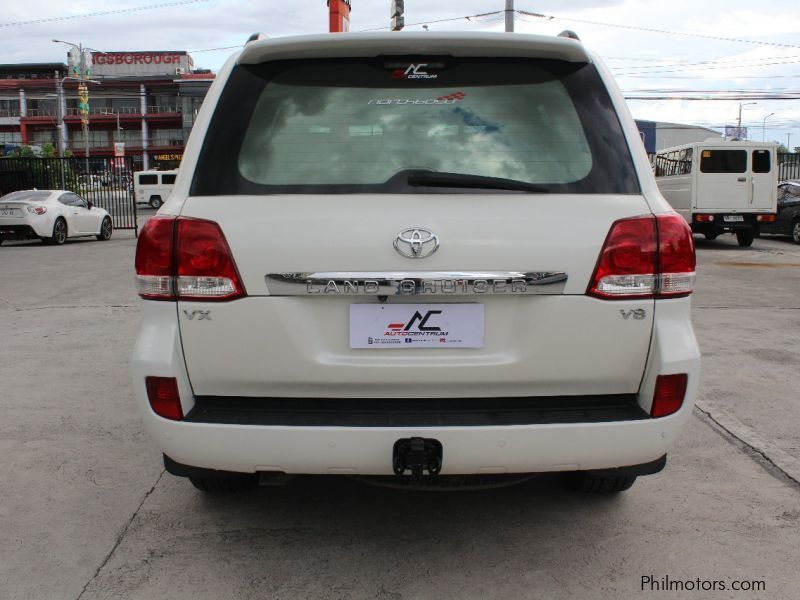 Toyota Land Cruiser 200 in Philippines