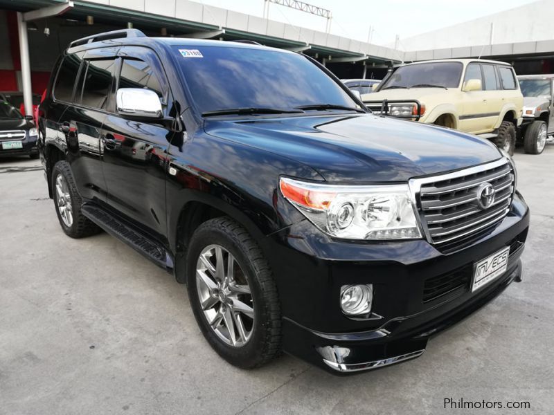 Toyota Land Cruiser 200 in Philippines