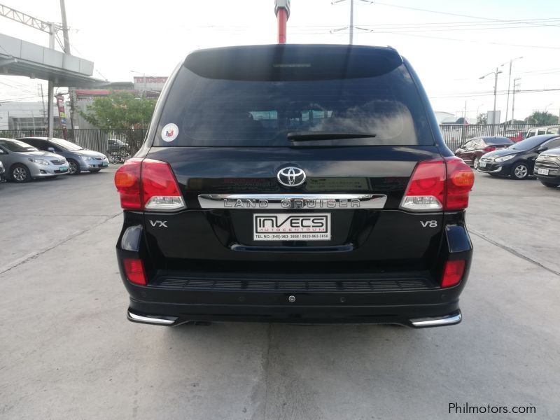 Toyota Land Cruiser 200 in Philippines