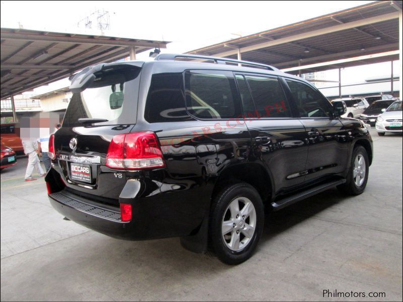 Toyota Land Cruiser in Philippines