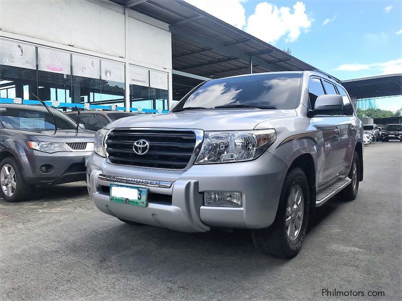 Toyota Land Cruiser LC200 Dubai Version in Philippines