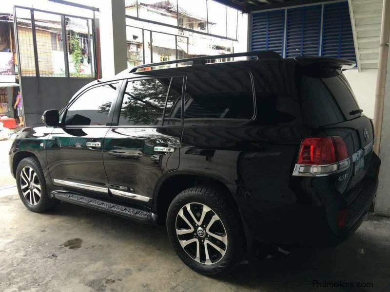 Toyota Land cruiser in Philippines