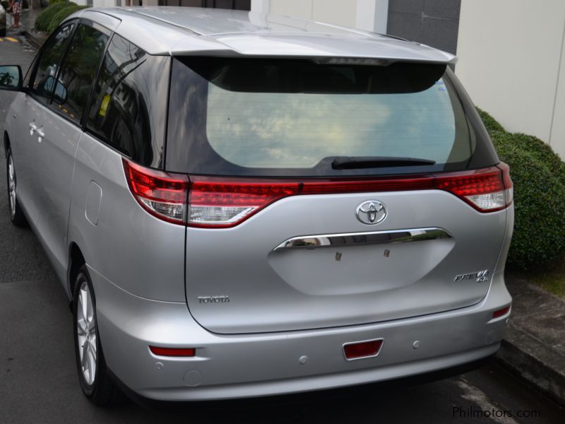 Toyota Previa Q in Philippines