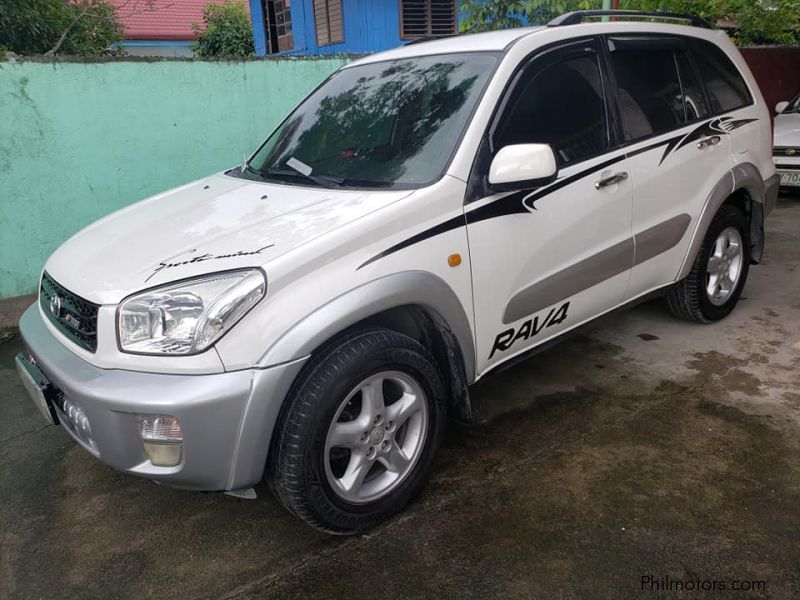 Toyota RAV4 2.4L vvti in Philippines