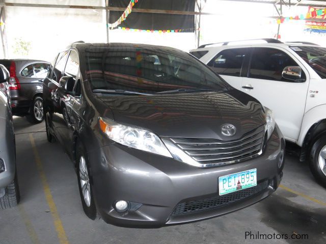 Toyota Sienna XLE in Philippines