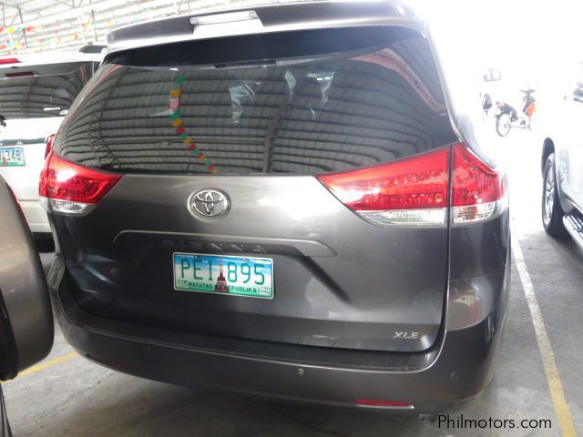 Toyota Sienna XLE in Philippines