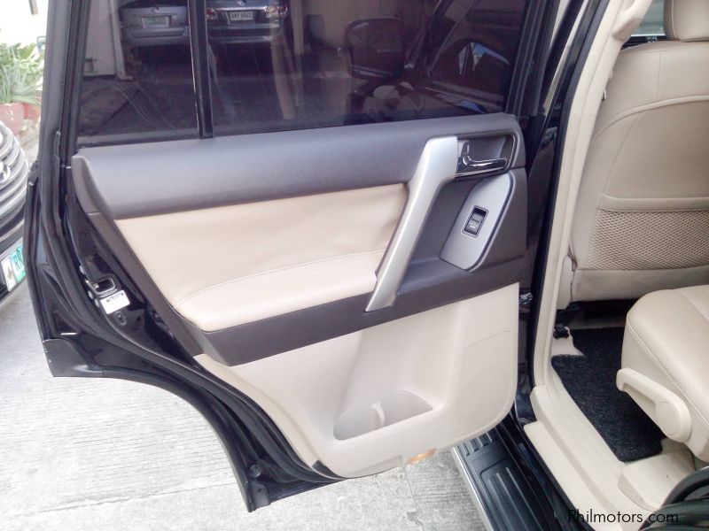 Toyota land cruiser Prado  2010 in Philippines