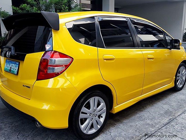 Honda jazz in Philippines