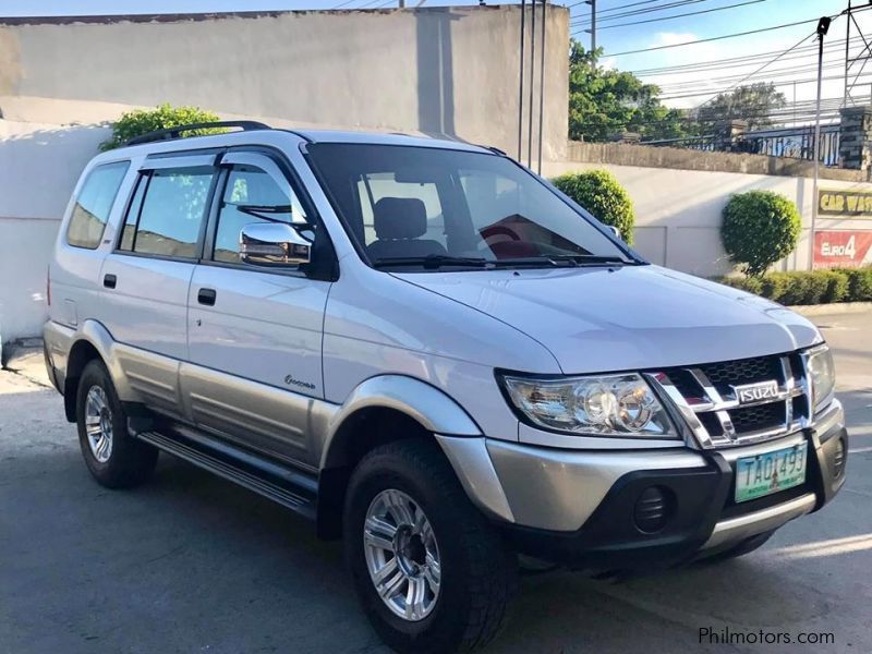 Isuzu Crosswind XUV 2011 in Philippines