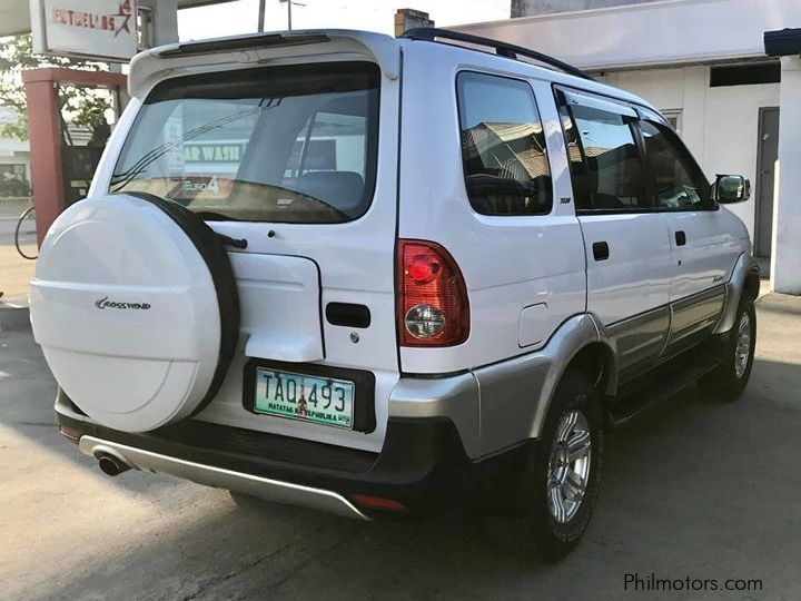 Isuzu Crosswind XUV 2011 in Philippines