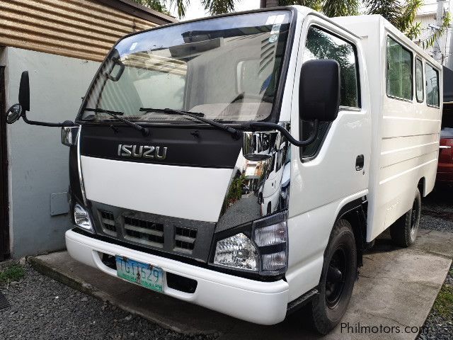 Isuzu NHR in Philippines