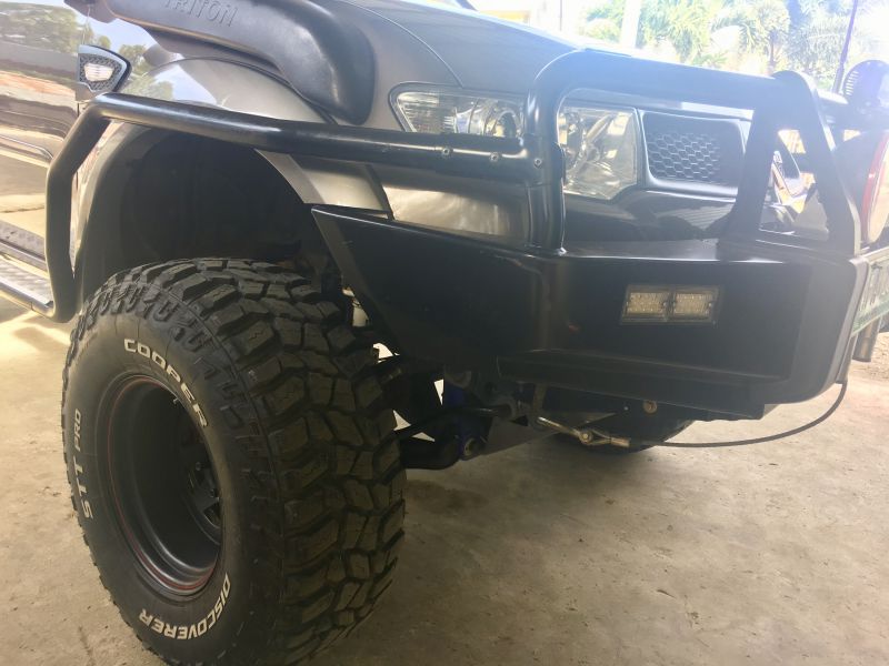 Mitsubishi Mitsubishi strada in Philippines