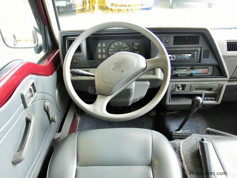 Used Nissan Urvan Shuttle 18 Seaters | 2011 Urvan Shuttle ...