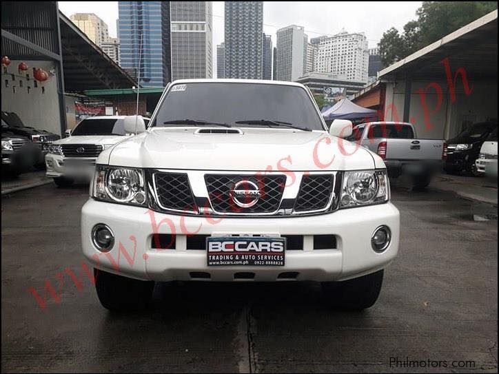 Nissan nissan patrol super safari in Philippines