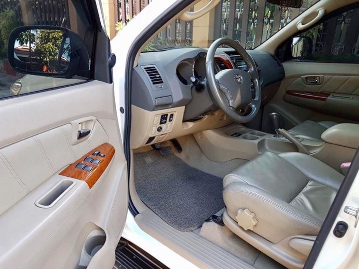 Toyota Fortuner G 2.5 Diesel Automatic in Philippines