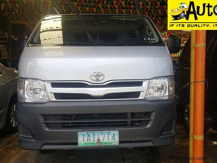 Toyota Hiace Commuter in Philippines