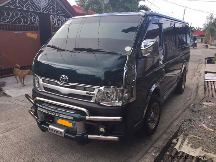 2011 hiace van for sale